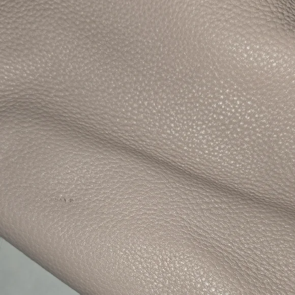 Michael Kors Soft Pebbled Leather Blush Shoulder Bag - Picture 16 of 16